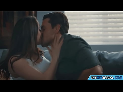 ❤️ Sexo romântico com uma boa mãe mocinha ️ Porno em nós
