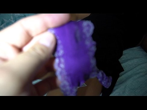 ❤️ Minha irmã chegou muito bêbada e eu a fodi até ela acordar. ️ Porno em nós